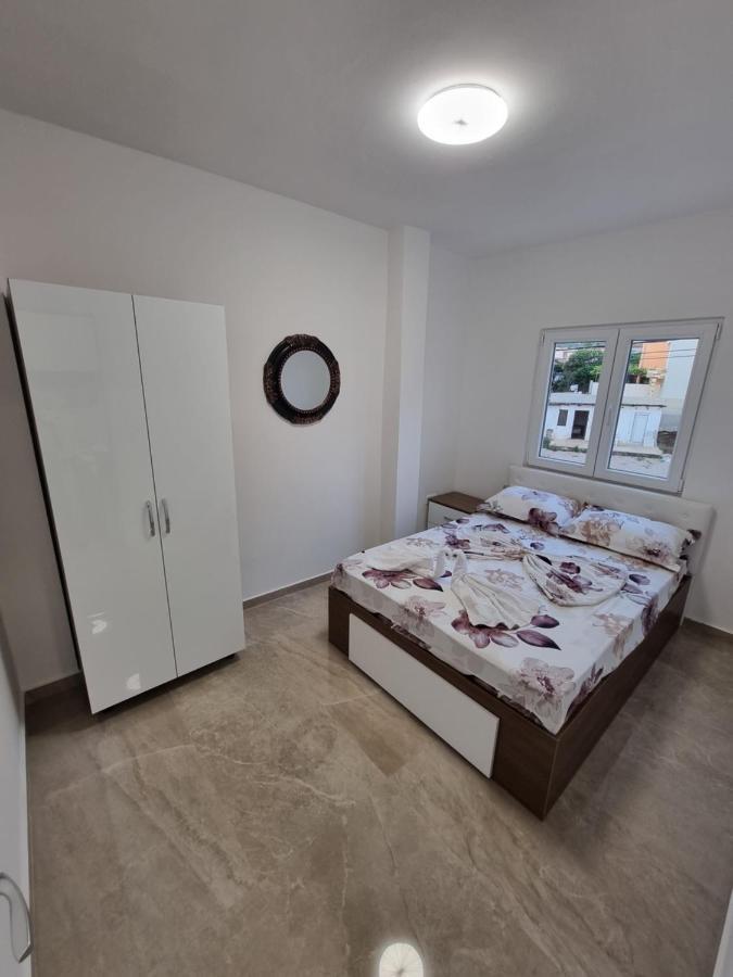Ebra Lux Apartmani Dobra Voda Exterior photo